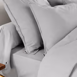 HEDDA - Taie d'Oreiller 63x63cm Flanelle de Coton Coloris Brume