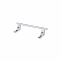 Description générale Poignée de porte blanche de 31 cm avec entraxe de 24,3 cm, conçue pour les réfrigérateurs et congélateur ...