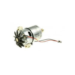 Moteur avec bride