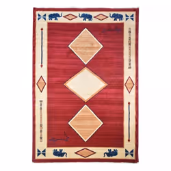 Tapis Tevu rouge et beige aux motifs gèomètriques d'inspiration Kazak