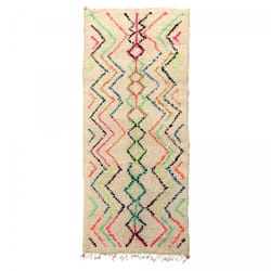 Authentique tapis berbère 120x260 fait à la main en laine blanc cassé et rose LIHE motif ethnic