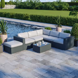 DESCRIPTIF PRODUIT Notre fonctionnel ensemble de salon de jardin FARENZA conviendra parfaitement à vos espaces détente intéri ...