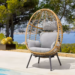 Description générale Découvrez le fauteuil Yogi au design moderne en forme d'œuf, conçu avec une structure en résine tressée. ...