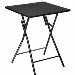 Optez pour cette table pliante très pratique qui sera idéale pour emmener partout et pourra vous servir en toute situation. D ...