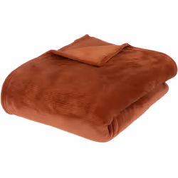 Couverture en flanelle polaire avec des coutures soignées et fermes. Fabriquée en 100% polyester, un matériau de haute qualit ...