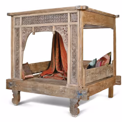 Lit adulte fabriqué en bois de teck coloris naturel. Matelas non inclus. Dimensions : longueur 225 x profondeur 160 x Hauteur ...