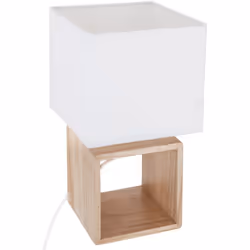 Inspirée du style scandinave, cette suspension au design épuré et raffiné deviendra vite votre objet de décoration favori. Pa ...