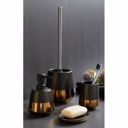 De design noble, ce set d'accessoires attirera tous les regards vers lui. FICHE TECHNIQUE - Set d'accessoires en céramique. - ...