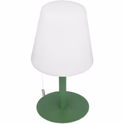 Besoin d'une lumière d'appoint élégante pour votre balcon ou terrasse ? Notre Lampe Outdoor Zach est la solution idéale pour  ...