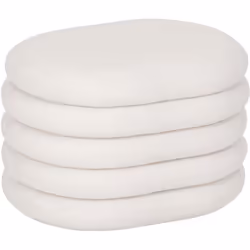 Ajoutez une touche de confort et de fonctionnalité à votre intérieur avec le pouf de rangement en bouclette Guilia. Ce pouf é ...