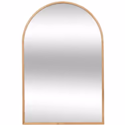 Apportez une touche d'élégance et de modernité à votre intérieur avec ce magnifique miroir décoratif. Ce dernier viendra ajou ...