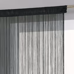Descriptif : Vous souhaitez parfaire votre déco avec un rideau élégant et moderne . Le rideau fil d'Atmosphera sera idéal pou ...