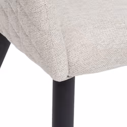 Descriptif: Pour recevoir vos convives ou vous relaxer dans une ambiance cosy, optez pour le fauteuil "Marlo" d'Atmosphera . ...