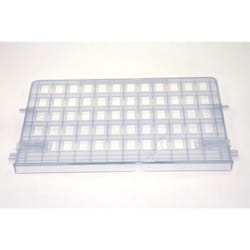 Grille complète inférieure pour réfrigérateur Dometic