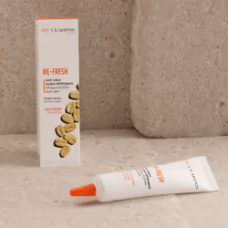 Clarins RE-FRESH soin yeux hydra-défatigant - Peaux jeunes - Fraîcheur 15ml - Vue supplémentaire 4