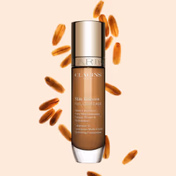 Clarins Skin Illusion Full Coverage, Flacon pompe, Liquide, Tous types de peau, Eclaircissant, Hydratant, Matifiant, Purifian ...