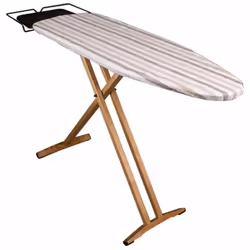 La table à repasser pliable PRIMERAWOOD NUBAR en bois 130x47cm dispose d'un repose centrale vapeur. Grande planche à repasser ...