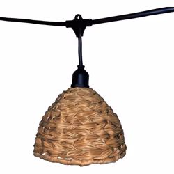 Guirlande lumineuse E27 raccordable : Mellow Light est une guirlande lumineuse à ampoules E27 à filament qui dispose d'œillet ...