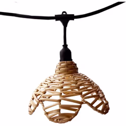 Guirlande lumineuse E27 raccordable : Flower Light est une guirlande lumineuse à ampoules E27 à filament qui dispose d'œillet ...