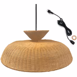ABAT-JOUR EN ROTIN : La suspension DARMA OUTDOOR CABLE, issue de l'artisanat, est fabriquée en rotin naturel. Ce matériau rés ...