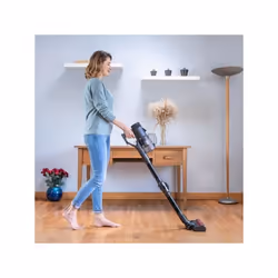 L'aspirateur balai sans fil EZICLEAN Cycloboost FR8 Home est un produit puissant et performant, fabriqué en France. Il est éq ...
