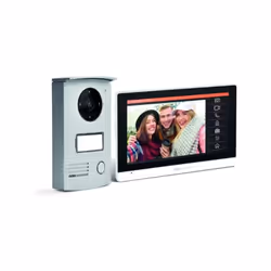 Cet interphone vidéo filaire SCS SENTINEL VisioDoor 7+ dispose d'un écran tactile 7" et d'une vision nocturne. Il est équipé ...