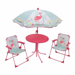 Ce joli salon de jardin composé d'un parasol, d'une table ronde et de deux fauteuils pliables est parfaitement adapté aux enf ...