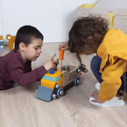 JANOD Brico'kids wooden builder’s truck