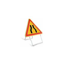 Finish - Panneau Triangulaire De Signalisation 1000 Mmcl T1 - ''chaussee Retrecie''