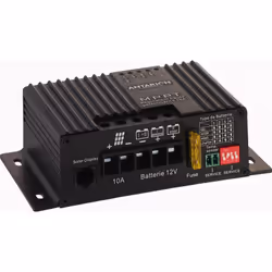 • Le régulateur MPPT 10A (Maximum Power Point Tracking) Antarion ajuste en permanence la tension et l'intensité de charge pou ...