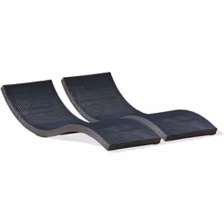 Lot de 2 bains de soleil en résine tressée noire et structure aluminium, légers et empilables. DIMENSIONS L 190 x l 62 x H 47 ...