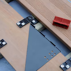Kit de fixation invisible pour 4 m² de terrasse en bois ou composite. Composition : 110 clips, 15 clips de départ, 305 vis et ...