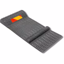Description générale Le TAPIS PARKING est la solution idéale pour un stationnement précis et sécurisé. Grâce à sa cale de rou ...