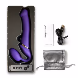 Strap-on-me Vibrating Remote Controlled 3 Motors Godemichet fantaisie Sexe anal, Sexe vaginal Violet Silicone 156 mm 3,3 cm