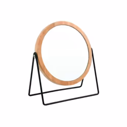 Miroir de la marque MSV. Accessoire indispensable pour la salle de bain ou la chambre. Ce modèle original au look moderne et  ...