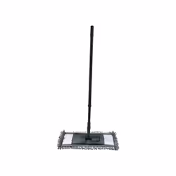 Balai à mop de la marque MSV. Un indispensable pour le maintien d'une maison propre et fraiche. Tête rotative en microfibre p ...