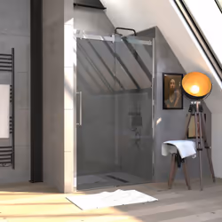 Apportez une touche de chrome à votre salle de bains avec la porte de douche RAILROAD CHROME ! Son design et son esprit indus ...
