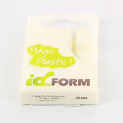 Matière plastique thermoformable. Au contact de la chaleur (au-delà de 65 °C), la matière devient molle. En refroidissant (en ...