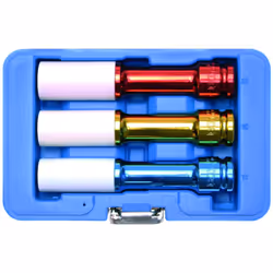Le coffret est composé de 3 douilles à chocs d'une longueur de 150 mm. Carré 1/2 Dimensions: 17-19-21 mm Pour usage manuel et ...
