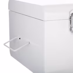 Description: Vous cherchez des rangements pratiques et décoratifs ? Ce lot de 2 cantines en métal Atmosphera for kids répondr ...