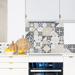 Crédence de cuisine - TESA - Ciment Style Gris Sable - Aluminium composite 3mm - L 90cm x H 70cm - Prête à poser