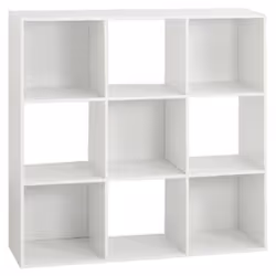 Pratique et tendance, cette étagère 9 cases coloris blanc vous fera bénéficier d'un espace de rangement supplémentaire. Vous  ...
