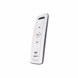 La SOMFY RTS SITUO 5 1870419A est une télécommande conçue par Somfy afin de vous offrir l’opportunité de contrôler vos moteur ...