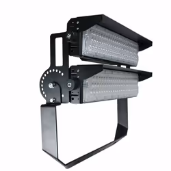 Le Projecteur LED Industriel 500W IP66 est une solution d’éclairage ultra-performante conçue pour les environnements exigeant ...