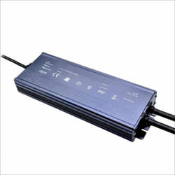 Transformateur 220V 24V IP67 300W dc 12.5A Silamp