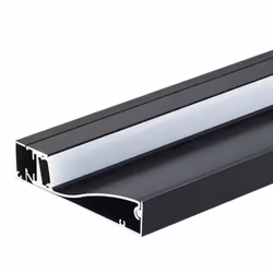 Le Profilé Aluminium Plinthe Couleur Noir 2M pour Ruban LED 10mm est une solution élégante et fonctionnelle pour intégrer vos ...