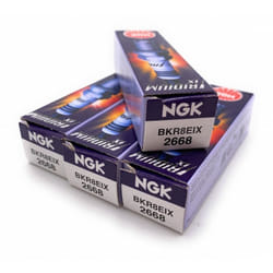 Lot de 4 bougies d'allumage NGK Iridium IX BKR8EIX 2668