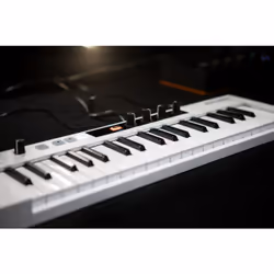 Arturia KeyStep 37 clavier MIDI 37 touche(s) USB Blanc - Vue supplémentaire 9