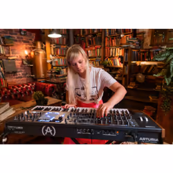 Arturia PolyBrute Synthétiseur digital 61 Noir - Vue supplémentaire 11