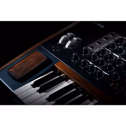 Arturia PolyBrute Synthétiseur digital 61 Noir - Vue supplémentaire 8